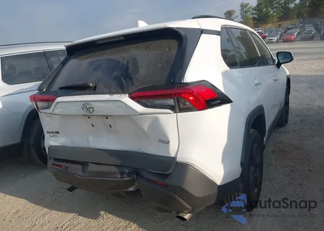 2021 Toyota Rav4 Xle из США, поврежденный, VIN 2T3W1RFV8MW118975